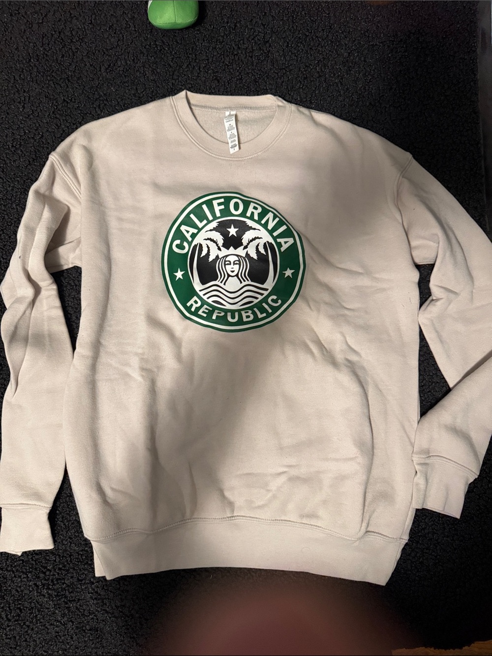 Gildan Cream Crewneck Sweatshirt with Green California Republic Logo